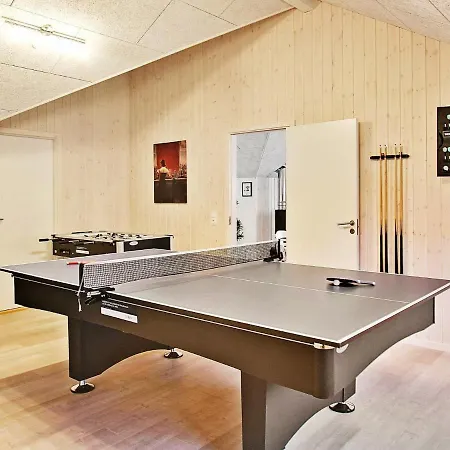 Tatil Evi 12 Person In Hasselberg *