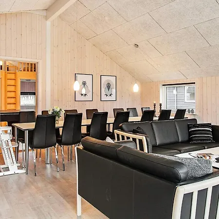 Tatil Evi 12 Person In Hasselberg *