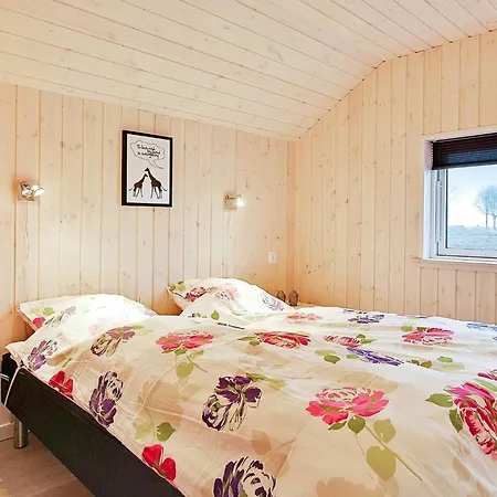 12 Person In Hasselberg Hébergement de vacances